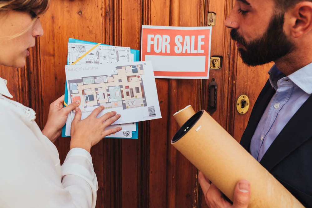 real estate agents plans sale